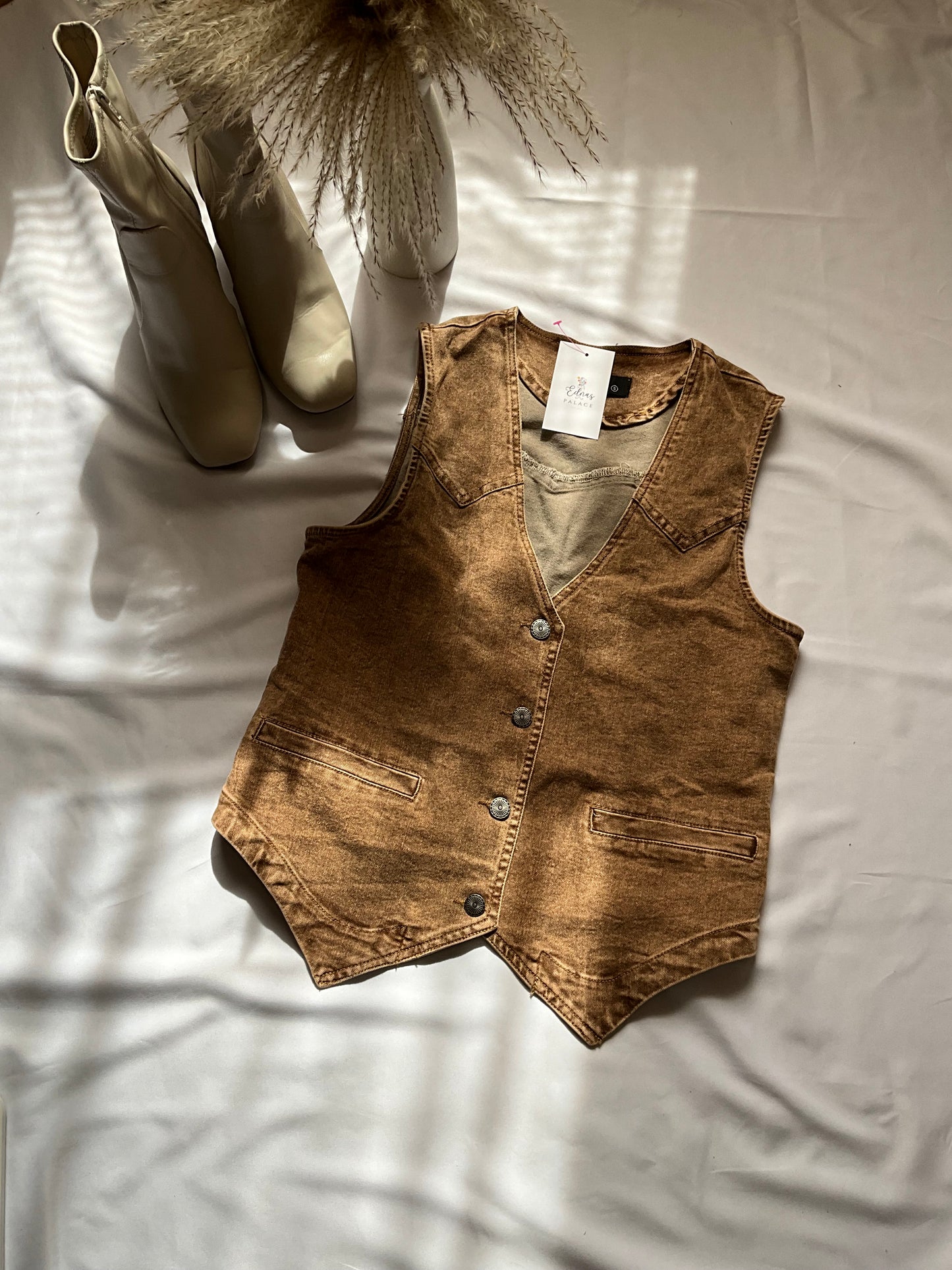 Button Down Western Yoke Vest