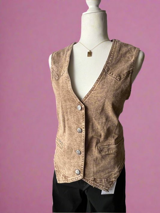 Button Down Western Yoke Vest